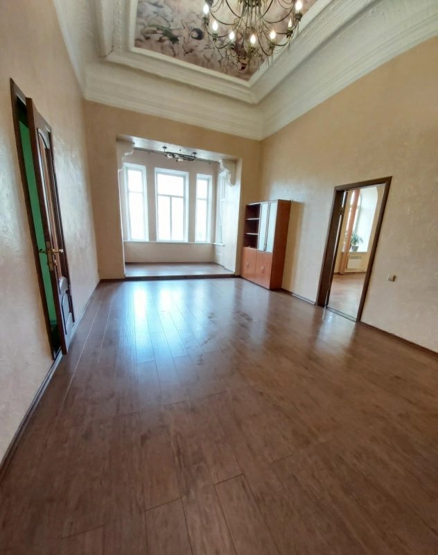 Office for sale. 120 m², 2nd floor/2 floors. Shmydta, Dnipro. 