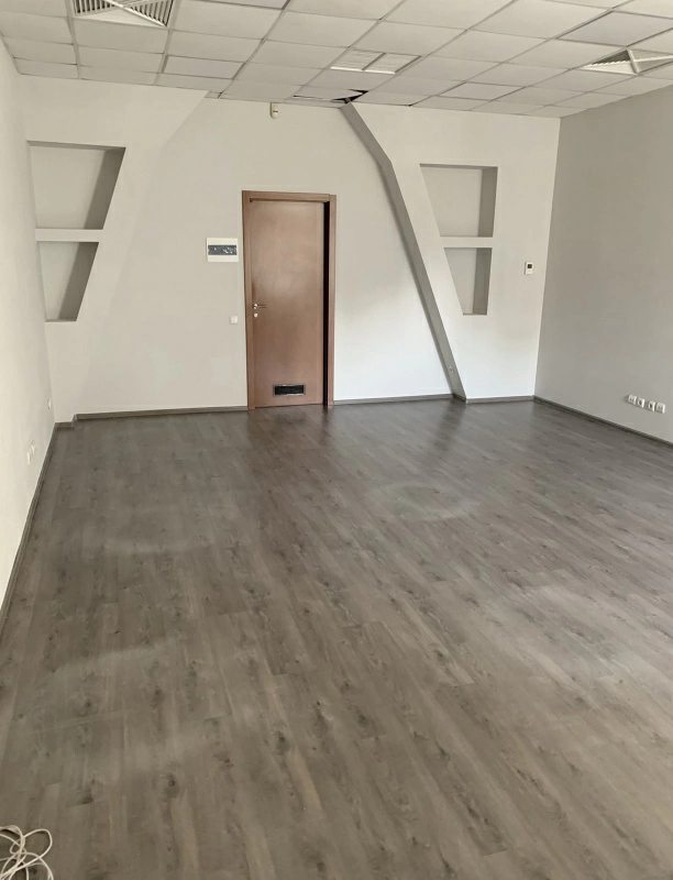 Office for rent. 36 m², 4th floor/4 floors. Barrykadnaya, Dnipro. 