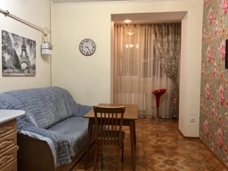Продаж квартири. 1 room, 62 m², 9th floor/10 floors. 20, Старицкого, Одеса. 