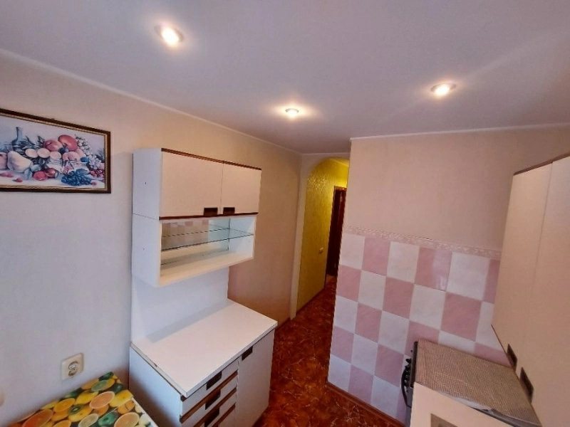 Продаж квартири. 1 room, 32 m², 4th floor/5 floors. Жукова, Одеса. 