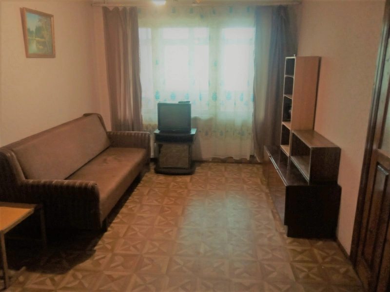 Apartment for rent. 2 rooms, 45 m², 6th floor/9 floors. Slobozhanskyy, Dnipro. 