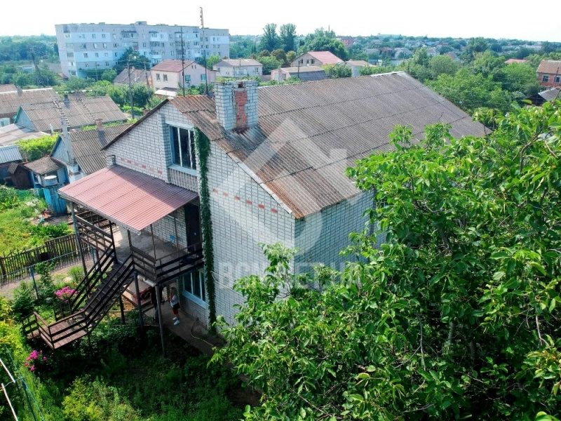 Продажа дома. 7 rooms, 266 m², 2 floors. Магнитогорская, Бердянск. 