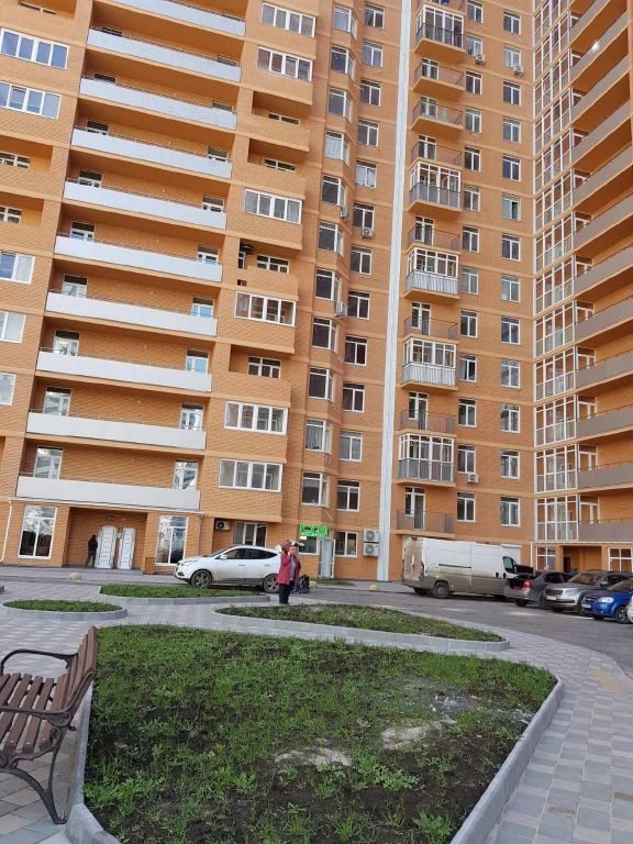 Продажа квартиры. 3 rooms, 93 m², 13 floor/24 floors. 55, Люстдорфская дорога, Одесса. 
