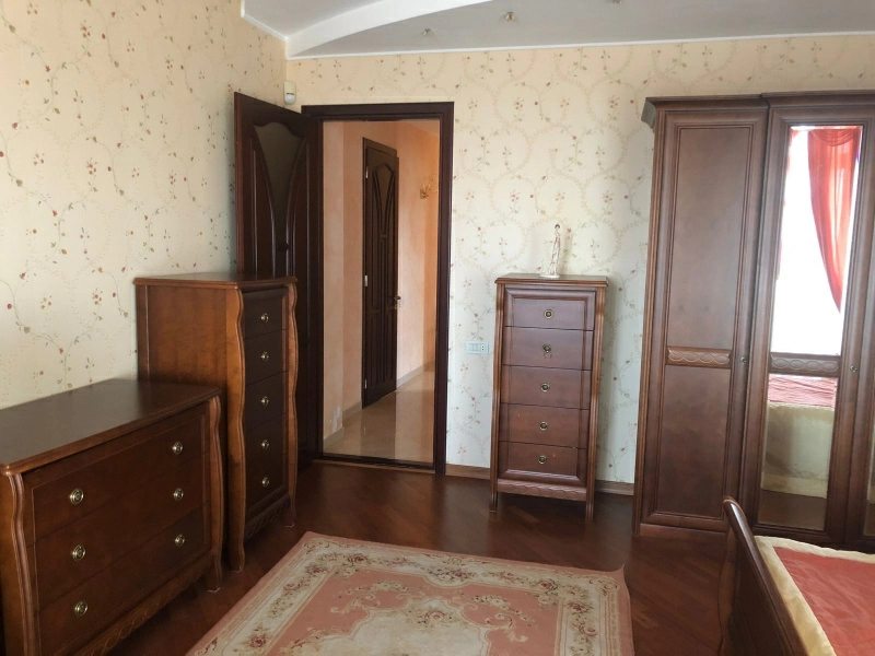 Продаж квартири. 3 rooms, 123 m², 6th floor/10 floors. 0, Фонтанская дорога, Одеса. 