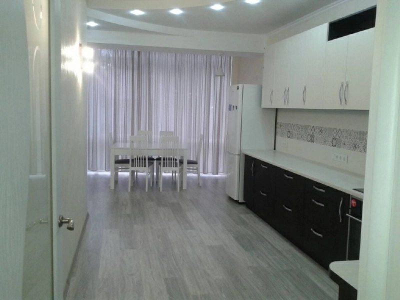 Продажа квартиры. 3 rooms, 122 m², 2nd floor/10 floors. 123, Фонтанская дорога, Одесса. 