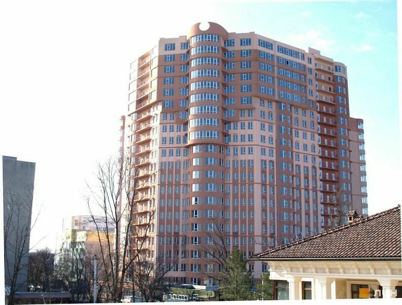 Продажа квартиры. 3 rooms, 90 m², 19 floor/22 floors. 2, Макаренко, Одесса. 