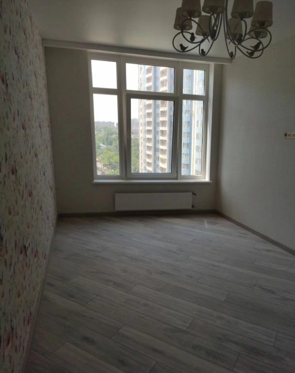 Продаж квартири. 40 m², 10th floor/25 floors. 3, Генуэзская, Одеса. 