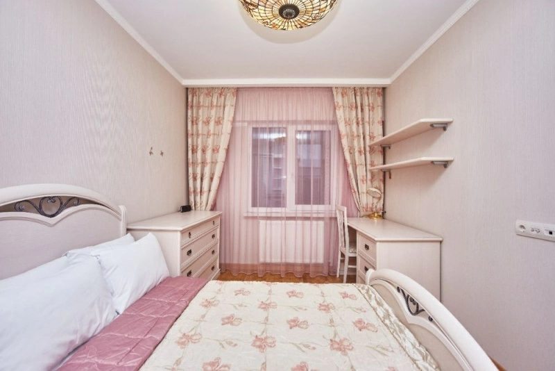 Продажа квартиры. 3 rooms, 83 m², 5th floor/7 floors. В.Адмирала Жукова, Одесса. 