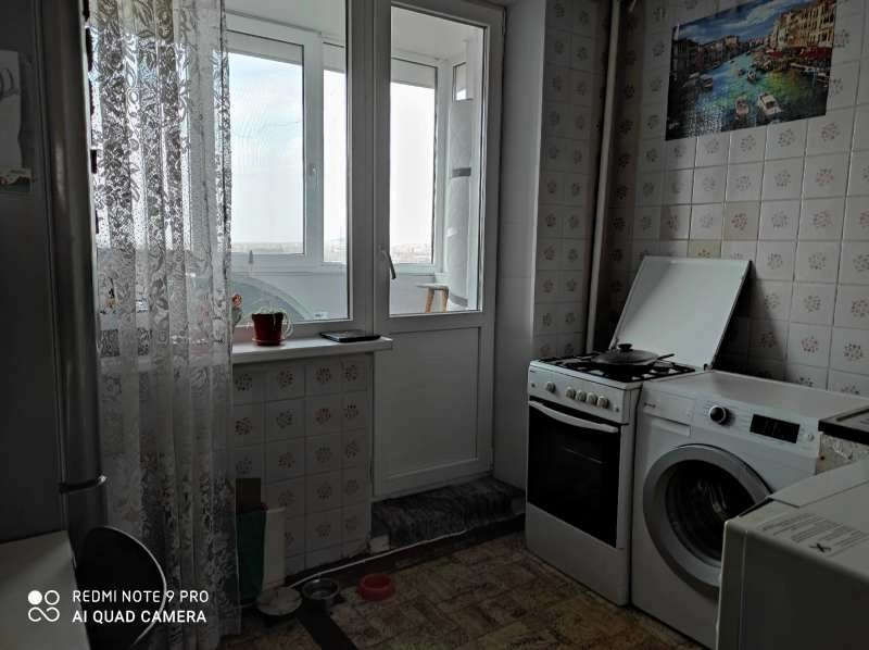 Продаж квартири. 1 room, 38 m², 8th floor/9 floors. Грозненская, Харків. 