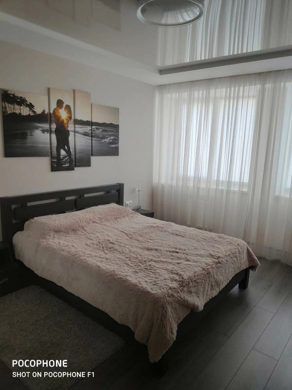 Apartments for sale. 2 rooms, 80 m², 9th floor/10 floors. 4, Shevchenko, Yuzhne. 