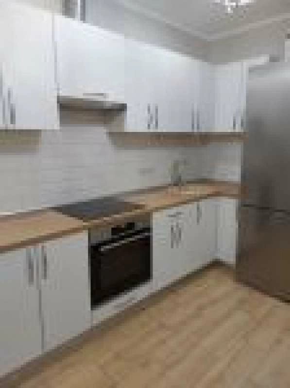 Apartments for sale 2 rooms, 63 m², 2nd fl./9 floors. ZHK Makeevskyy, Kharkiv. 