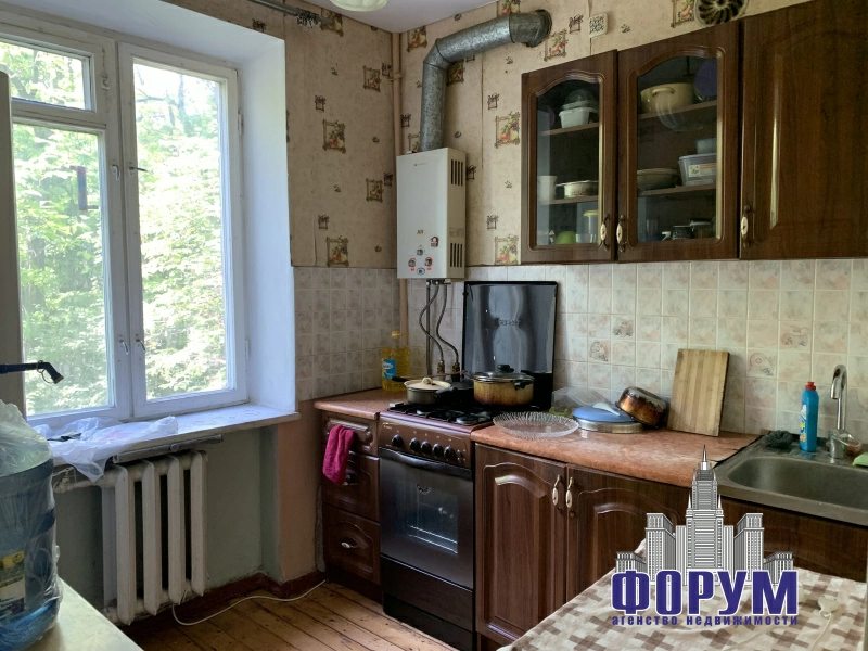 Apartments for sale. 1 room, 31 m², 3rd floor/5 floors. 21, Stalevarov, Zaporizhzhya. 