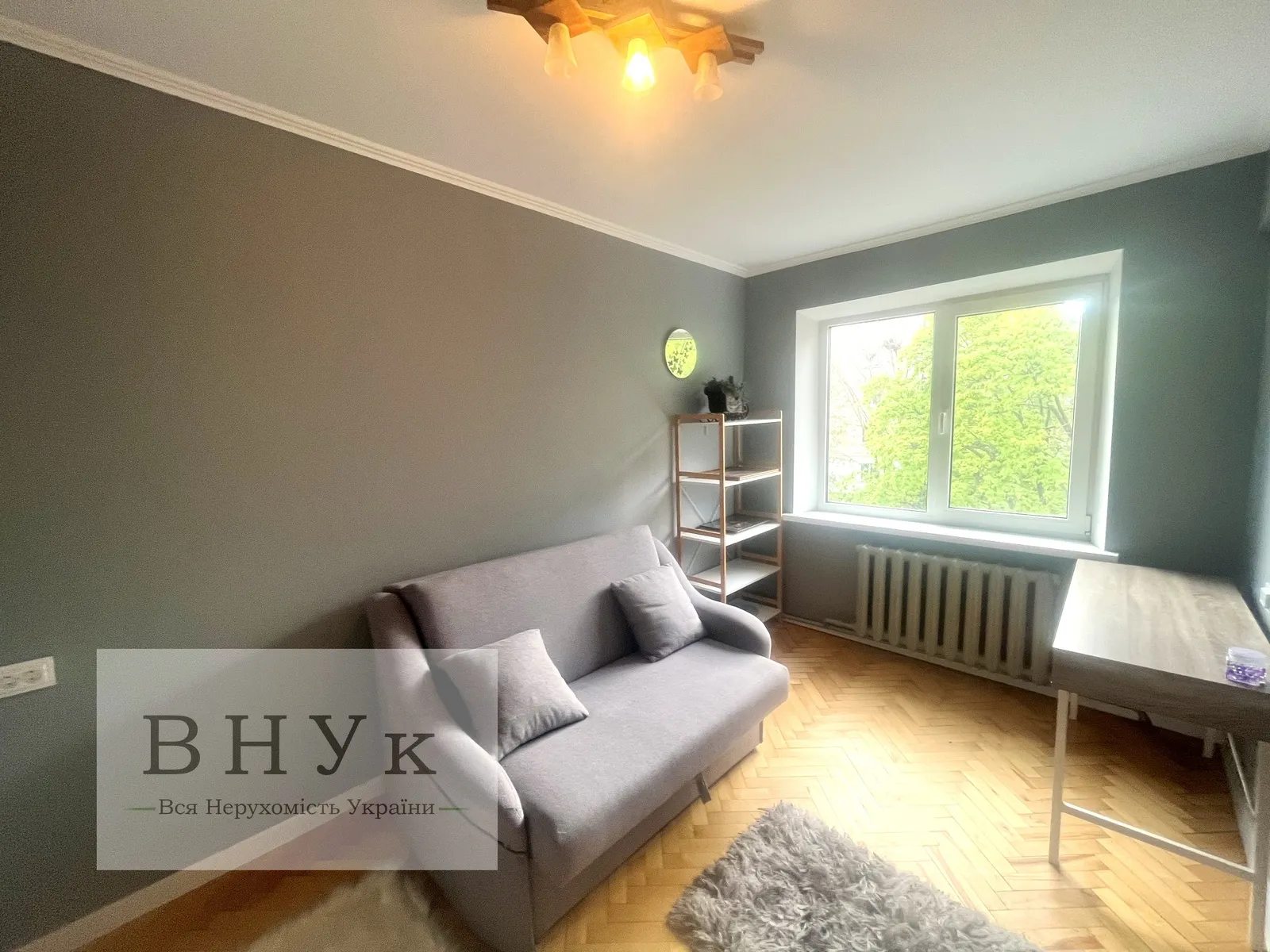 Apartments for sale 3 rooms, 622 m², 5th fl./5 floors. Bandery S. pr., Ternopil. 