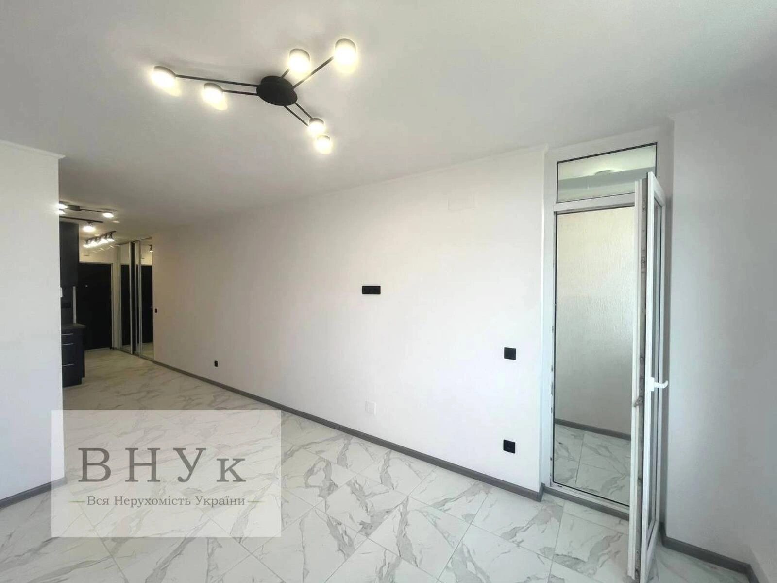 Apartments for sale. 1 room, 34 m², 10th floor/12 floors. Kyyivska vul., Ternopil. 