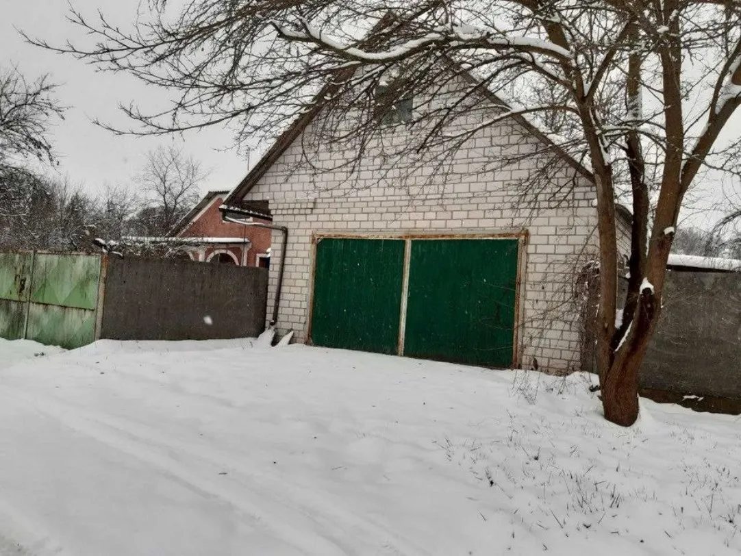 Продажа дома. 4 rooms, 100 m², 1 floor. Червона Слобода. 