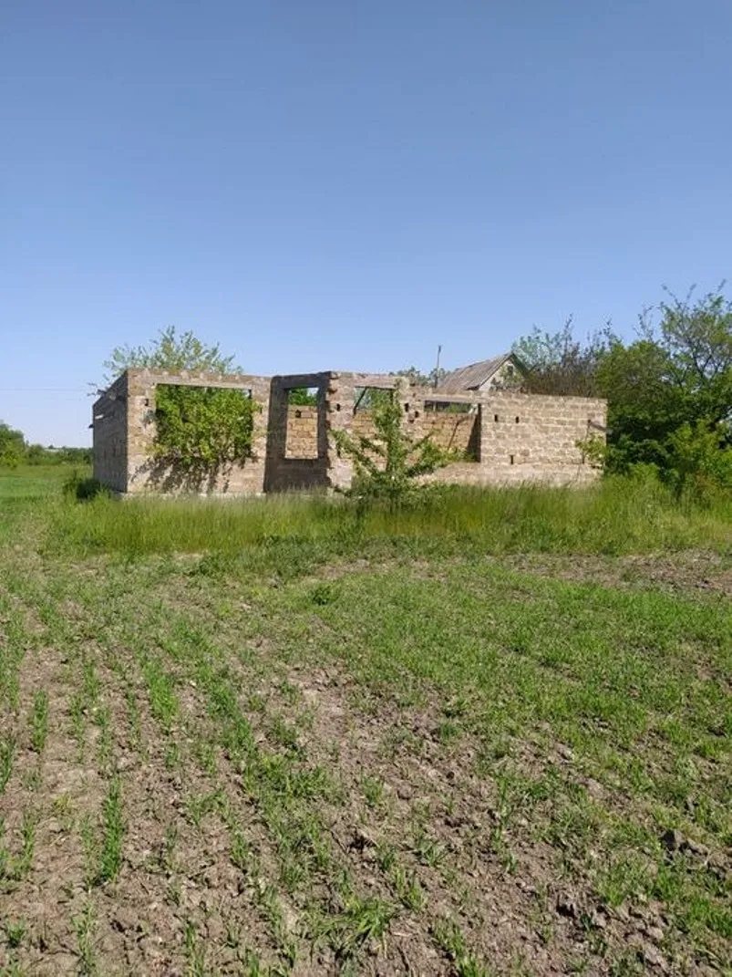 Land for sale for residential construction. Chervona Motovylivka. 