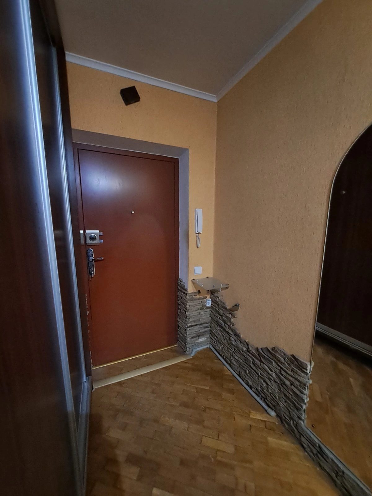 Продаж квартири 3 кімнати, 88 m², 6 пов./6 поверхів. Довженка О. вул., Тернопіль. 