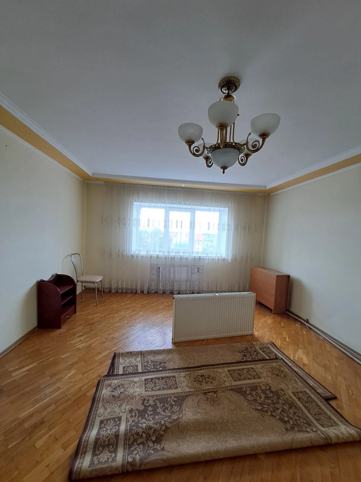 Продаж квартири. 3 rooms, 88 m², 6th floor/6 floors. Довженка О. вул., Тернопіль. 