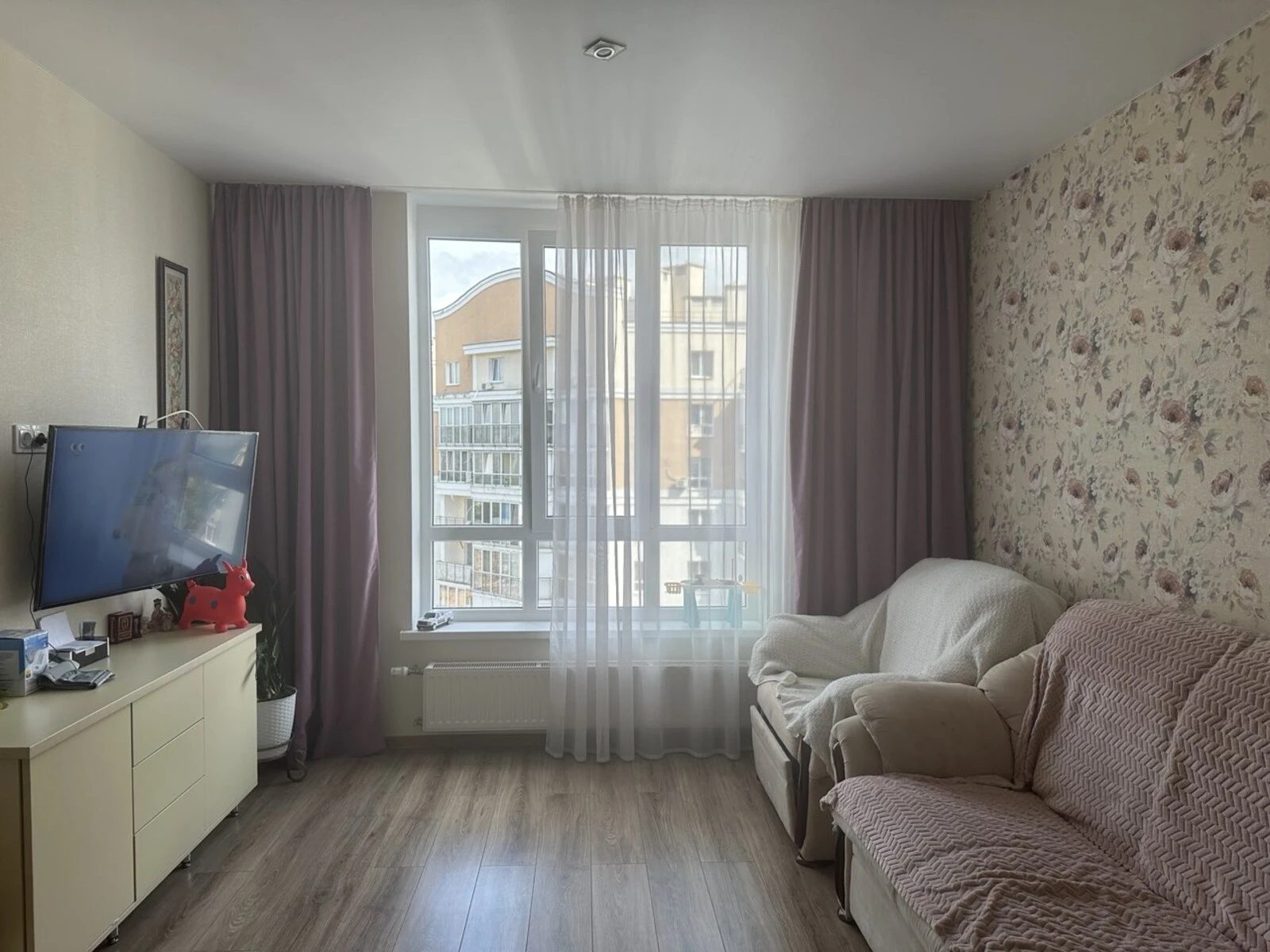 Apartments for sale 2 rooms, 64 m², 8th fl./17 floors. 22, Prymachenko , Vyshneve. 