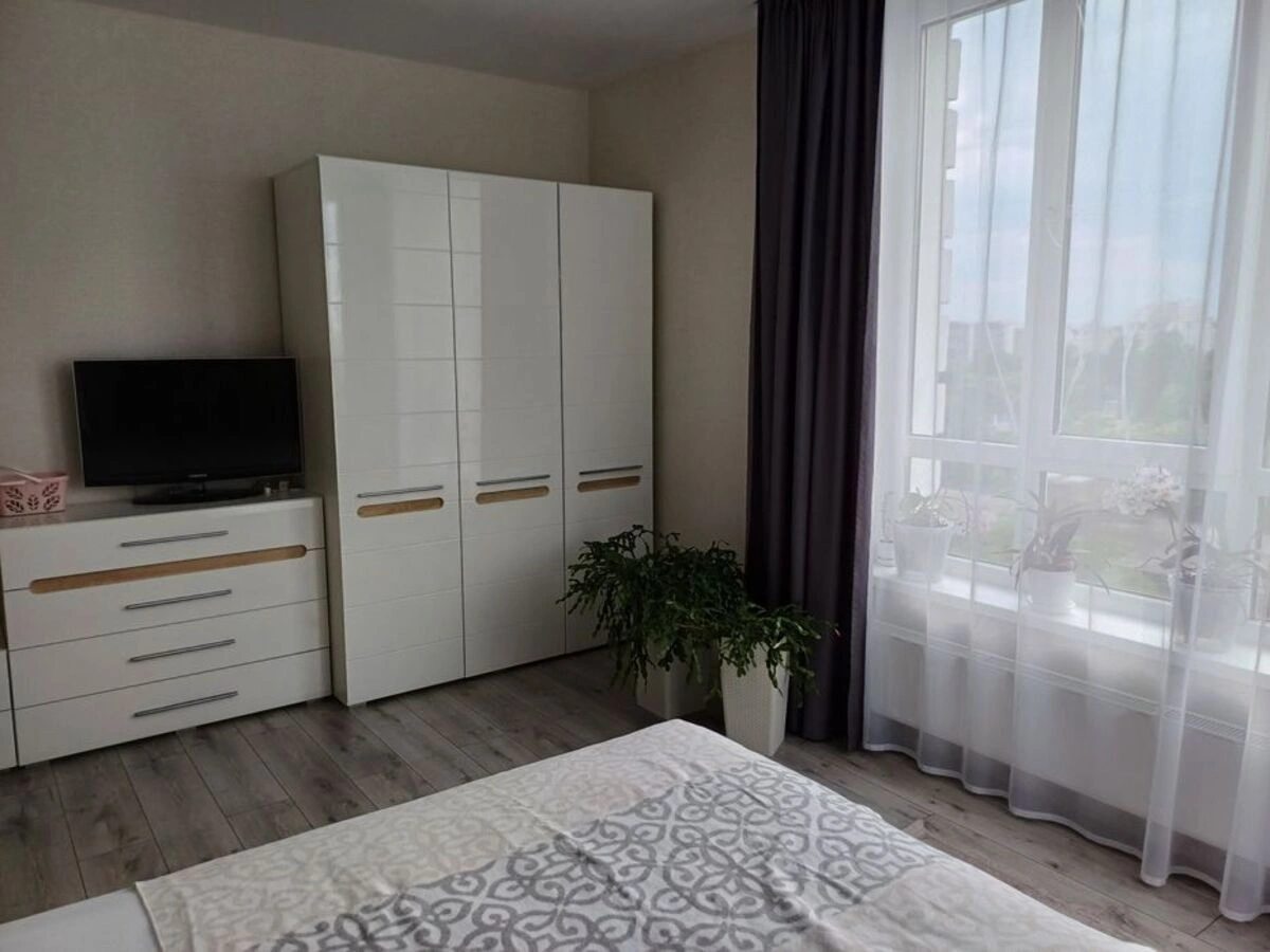 Продаж квартири 2 кімнати, 64 m², 8 пов./17 поверхів. 22, Примаченко , Вишневе. 