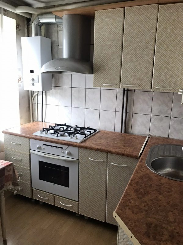 Apartments for sale. 2 rooms, 41 m², 5th floor/5 floors. Prospekt Haharyna, Dnipro. 