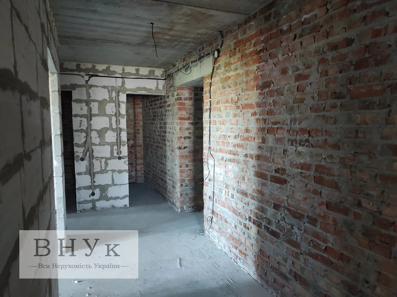 Продаж квартири 3 кімнати, 81 m², 8 пов./10 поверхів. Злуки пр., Тернопіль. 