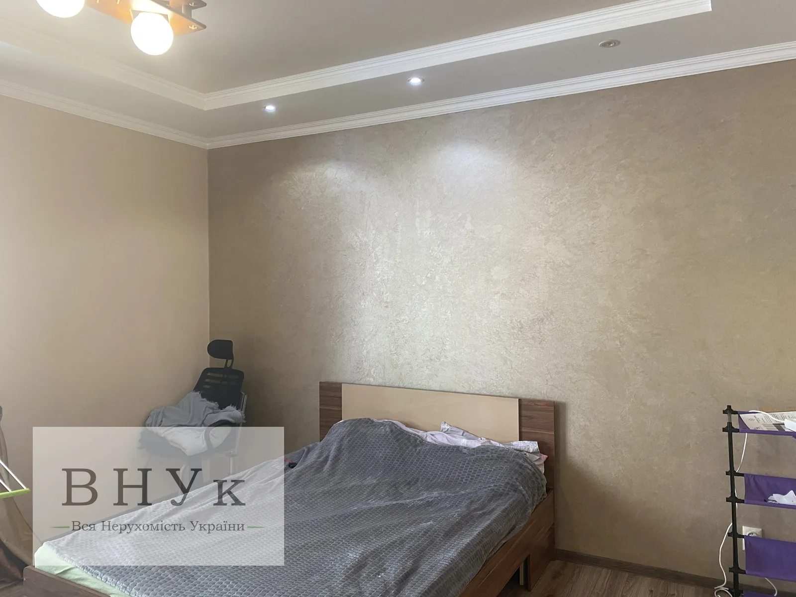 Apartments for sale 2 rooms, 58 m², 2nd fl./2 floors. Voyakiv dyviziyi Halychyna , Ternopil. 