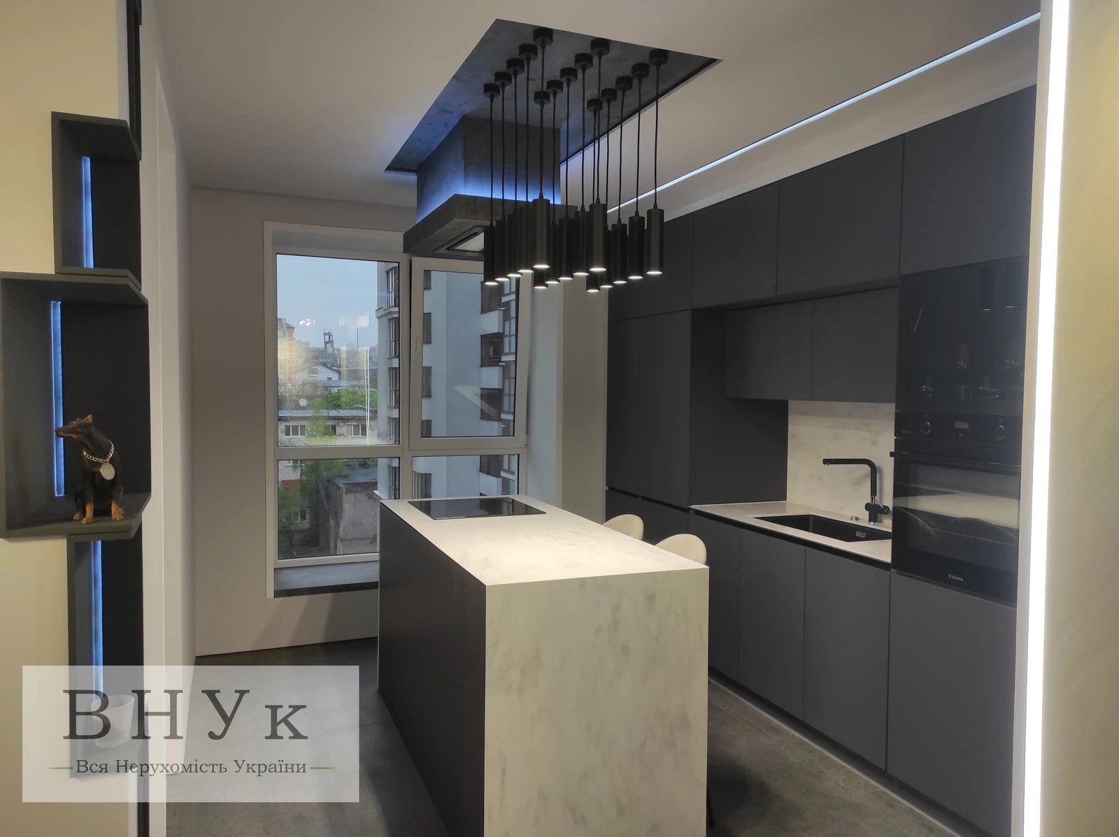 Продаж квартири 3 кімнати, 98 m², 6 пов./10 поверхів. Микулинецька вул., Тернопіль. 