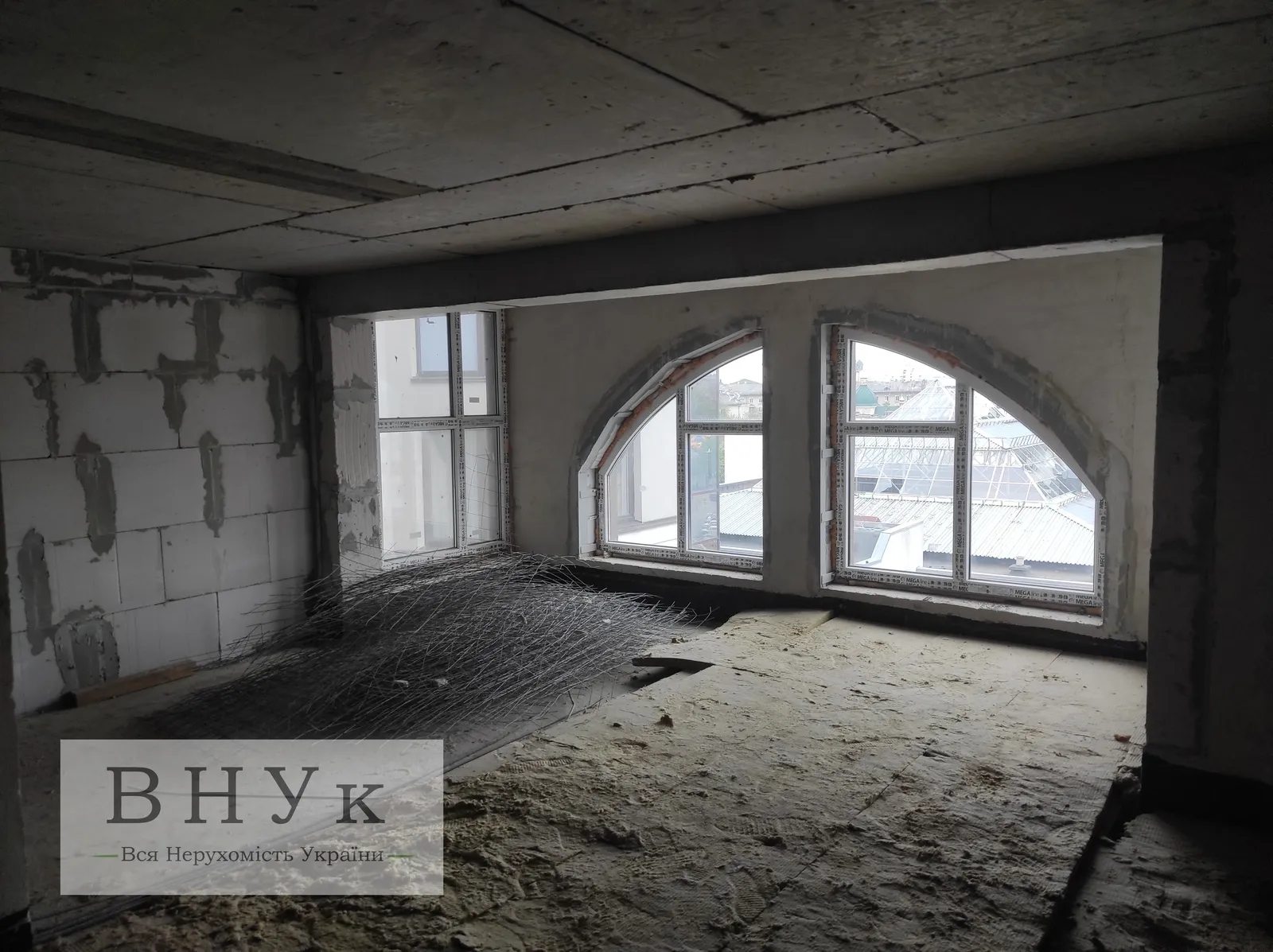 Продаж квартири 5 кімнат, 160 m², 9 пов./10 поверхів. Шептицького Митрополита вул., Тернопіль. 