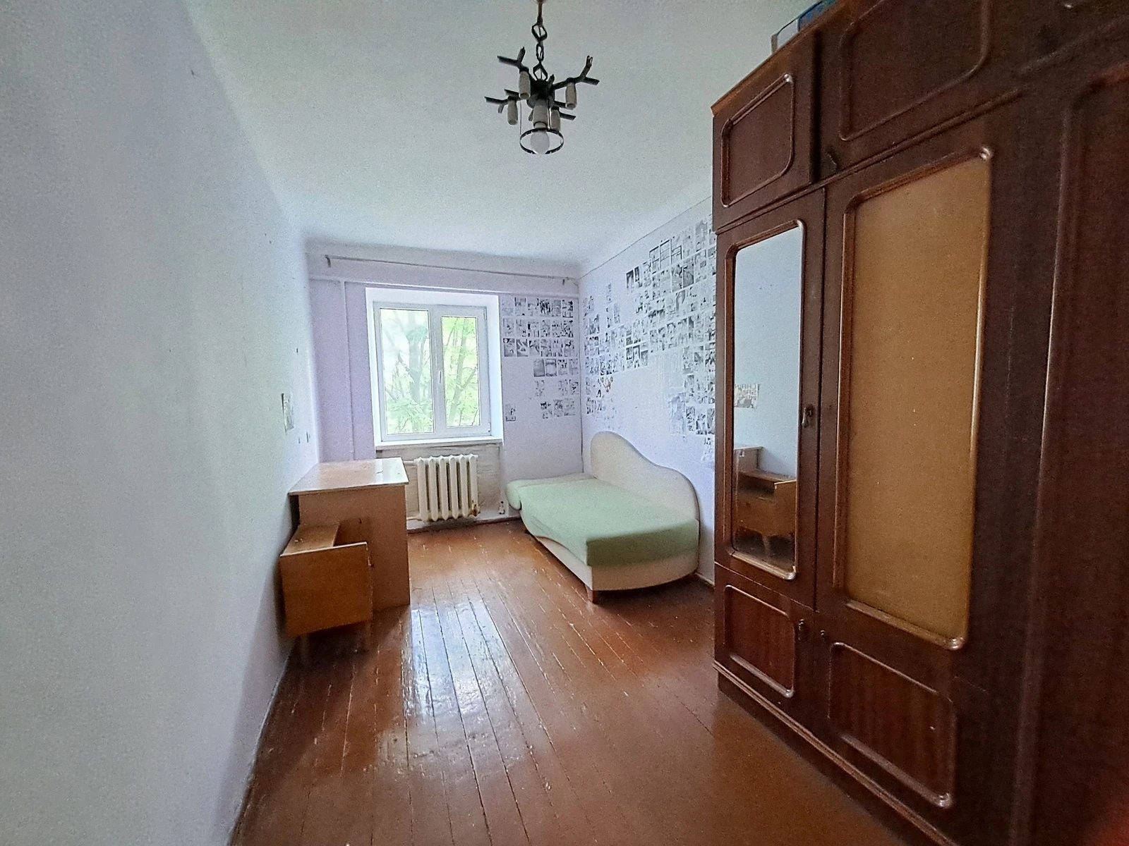 Apartments for sale. 4 rooms, 64 m², 4th floor/4 floors. Ruska vul., Ternopil. 
