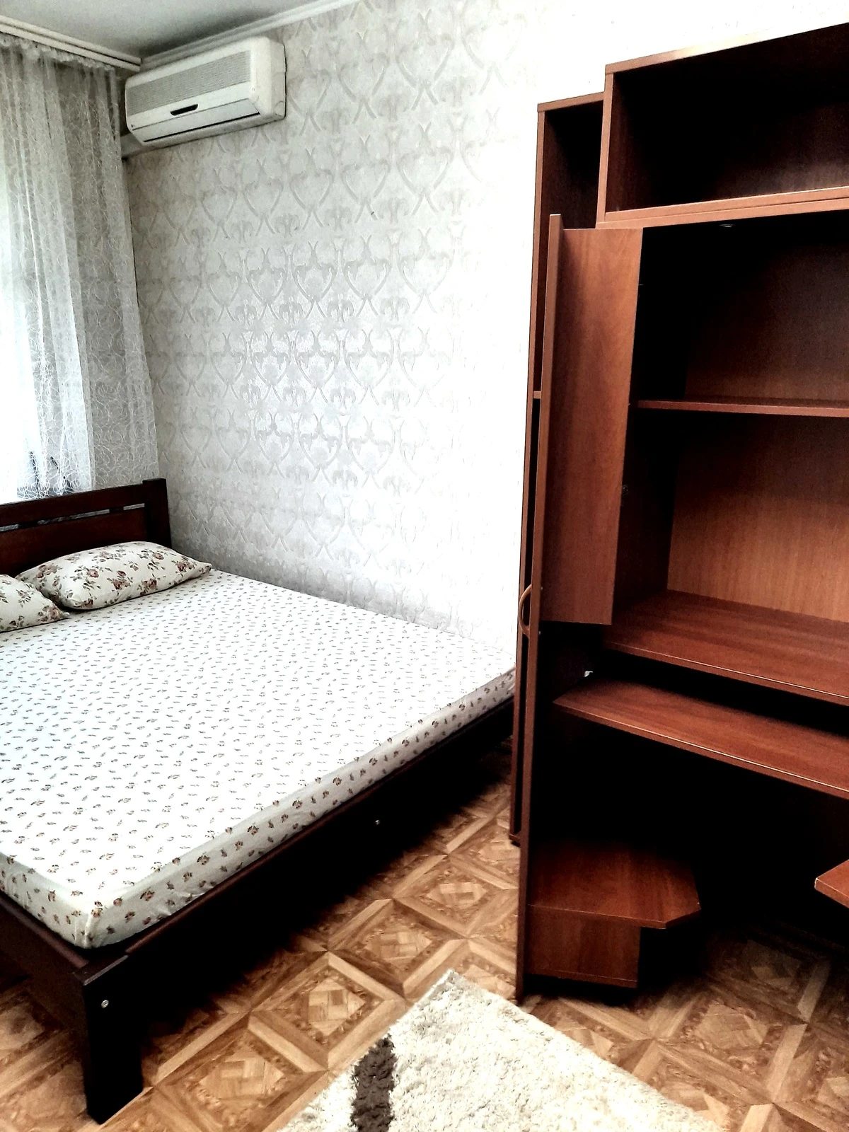 Продаж квартири 2 кімнати, 50 m², 6 пов./9 поверхів. 92, Королева Академика , Одеса. 