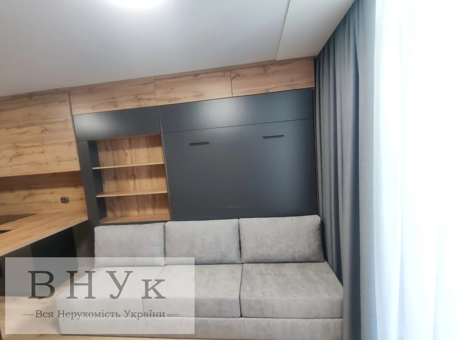 Apartments for sale 1 room, 294 m², 3rd fl./11 floors. Kyyivska vul., Ternopil. 