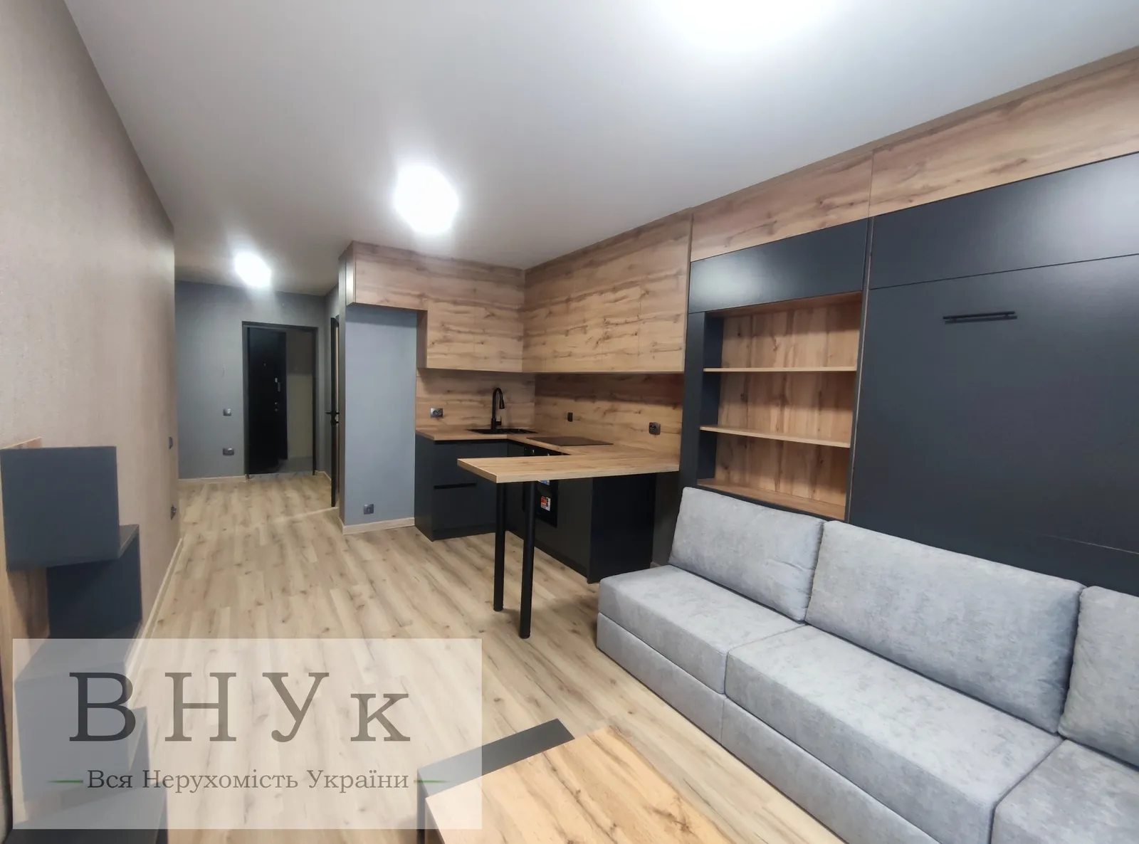 Apartments for sale. 1 room, 29 m², 3rd floor/11 floors. Kyyivska vul., Ternopil. 
