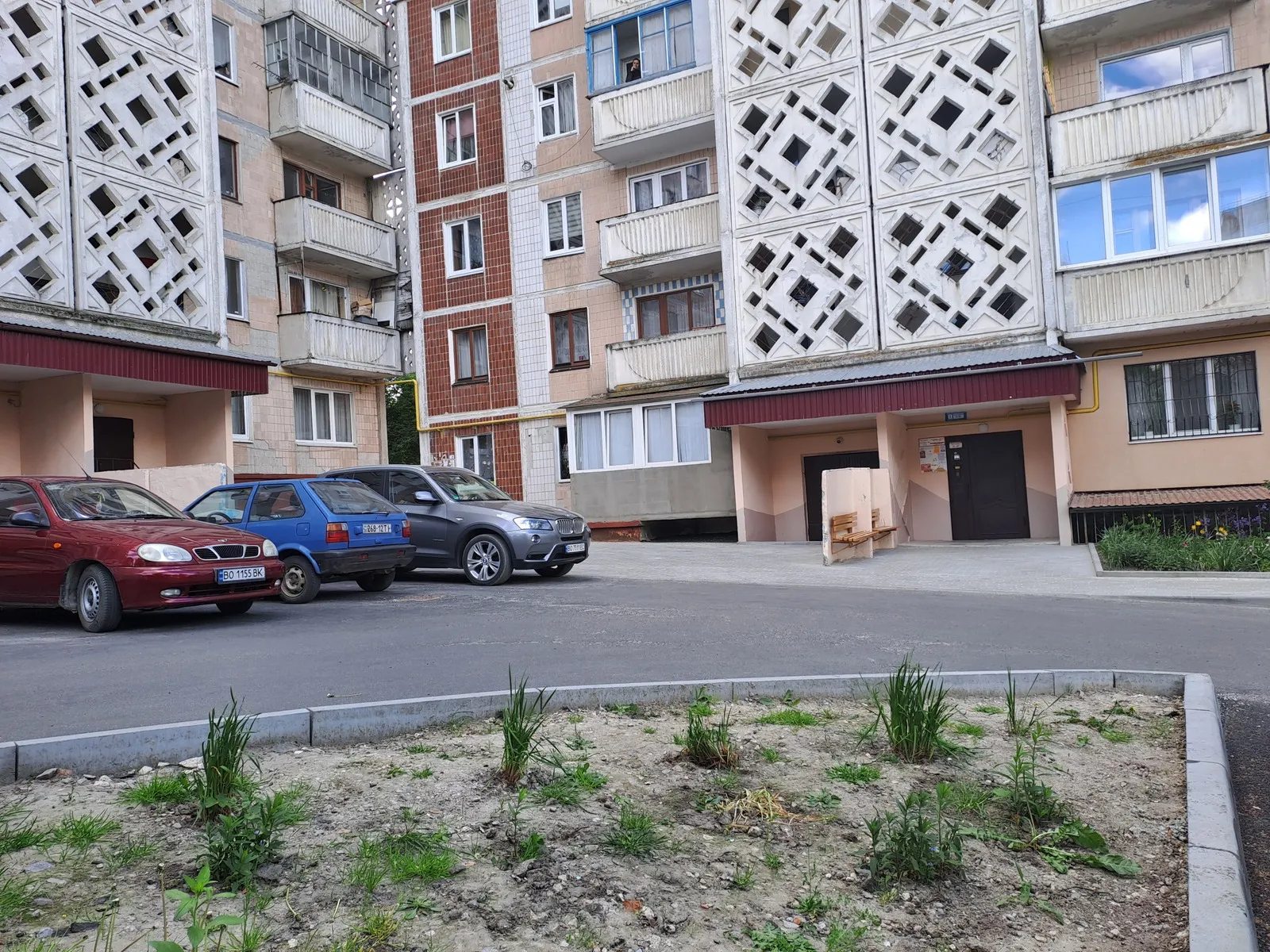 Apartment for rent 2 rooms, 50 m², 4th fl./10 floors. 14, Konovaltsya YE. vul., Ternopil. 