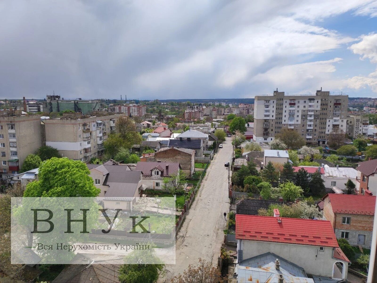 Apartments for sale 2 rooms, 77 m², 11th fl./12 floors. Hlyboka vul., Ternopil. 