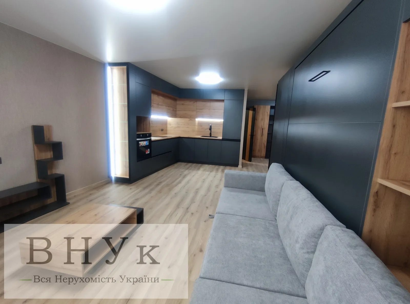 Apartments for sale 2 rooms, 61 m², 3rd fl./11 floors. Kyyivska vul., Ternopil. 