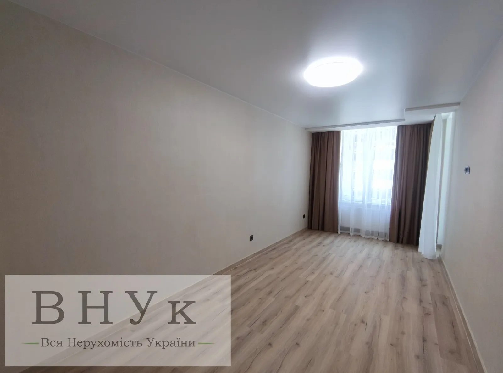 Apartments for sale 2 rooms, 61 m², 3rd fl./11 floors. Kyyivska vul., Ternopil. 