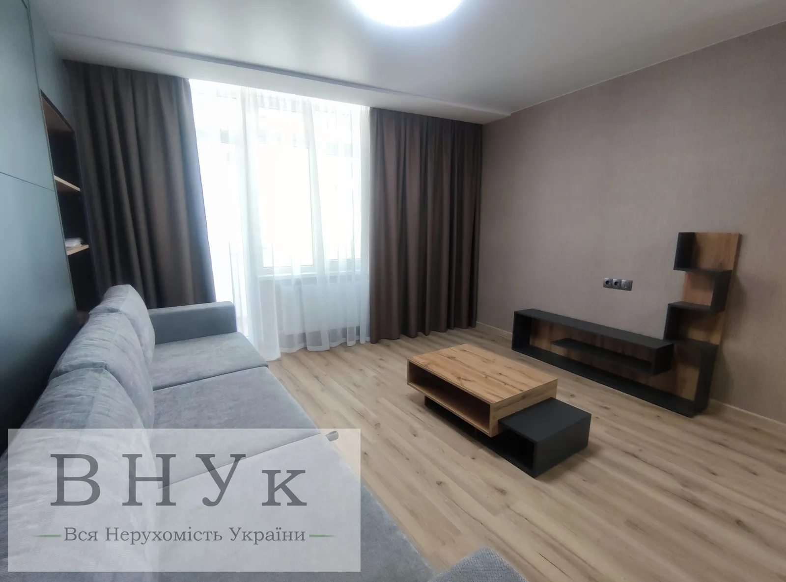 Apartments for sale 2 rooms, 61 m², 3rd fl./11 floors. Kyyivska vul., Ternopil. 