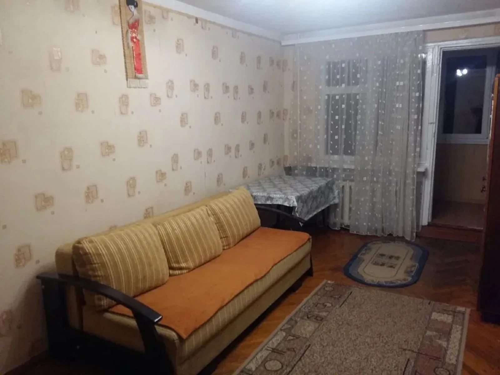 Apartments for sale. 2 rooms, 46 m², 3rd floor/5 floors. 11, Malynovskoho ul., Odesa. 