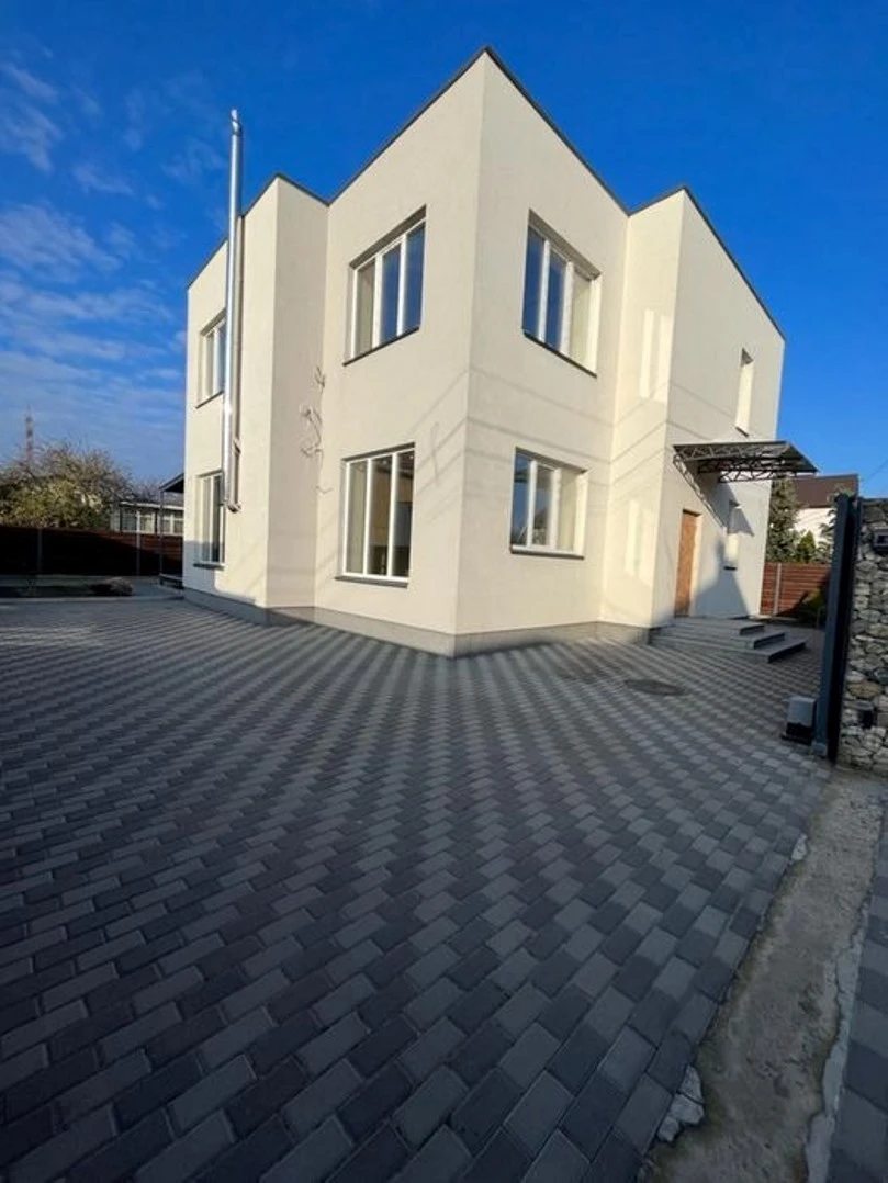 House for sale. 4 rooms, 165 m², 2 floors. Kyiv. 