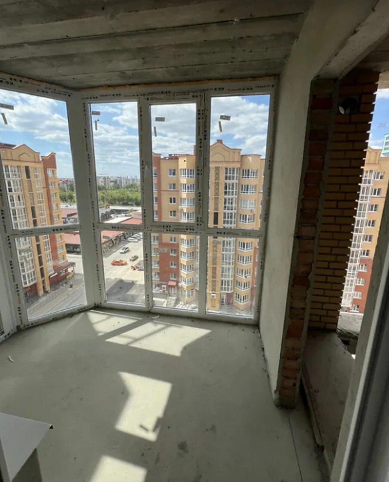 Apartments for sale. 2 rooms, 72 m², 10th floor/10 floors. Bam, Ternopil. 