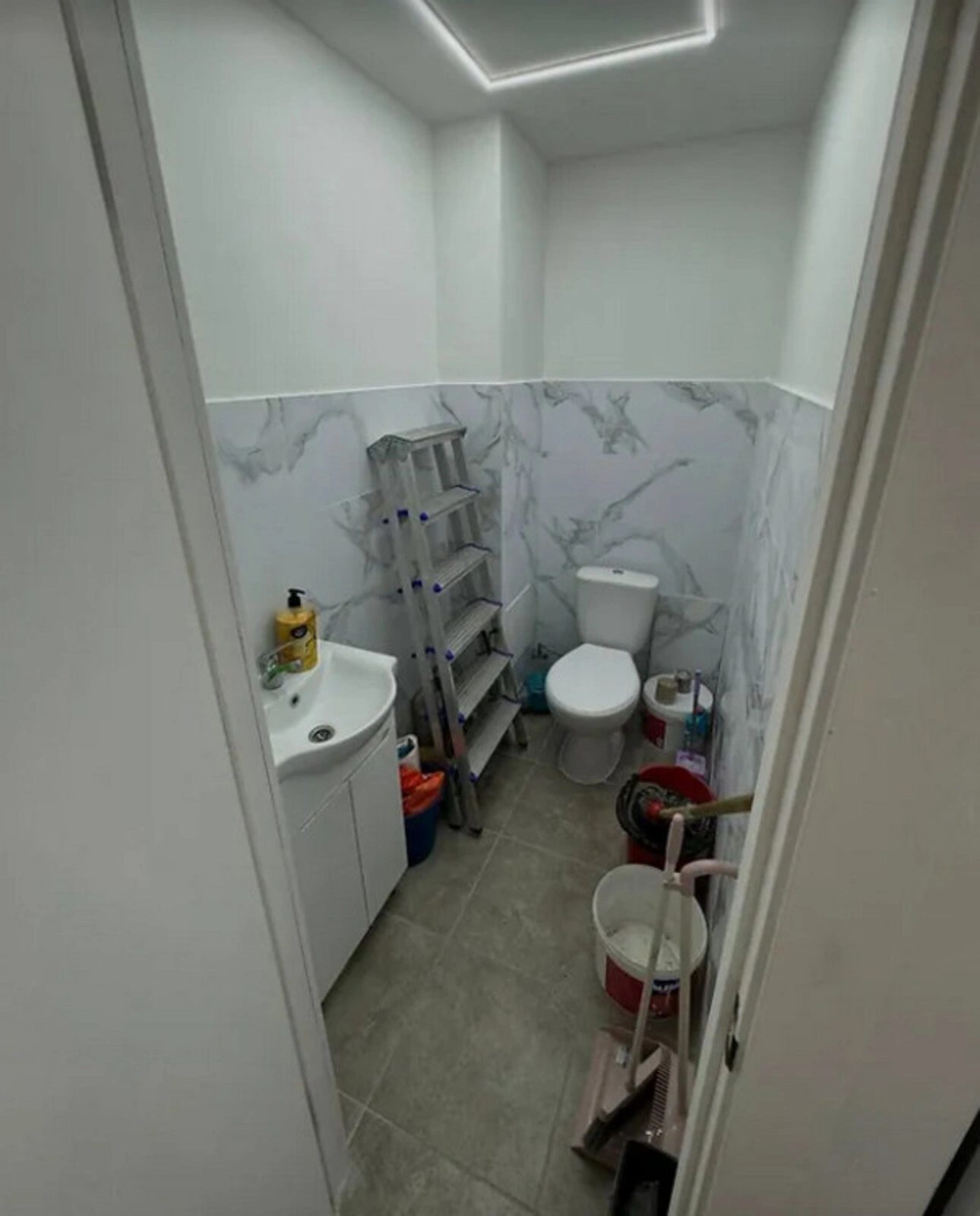 Продам нерухомість під комерцію. 42 m², 1st floor/5 floors. Восточный, Тернопіль. 