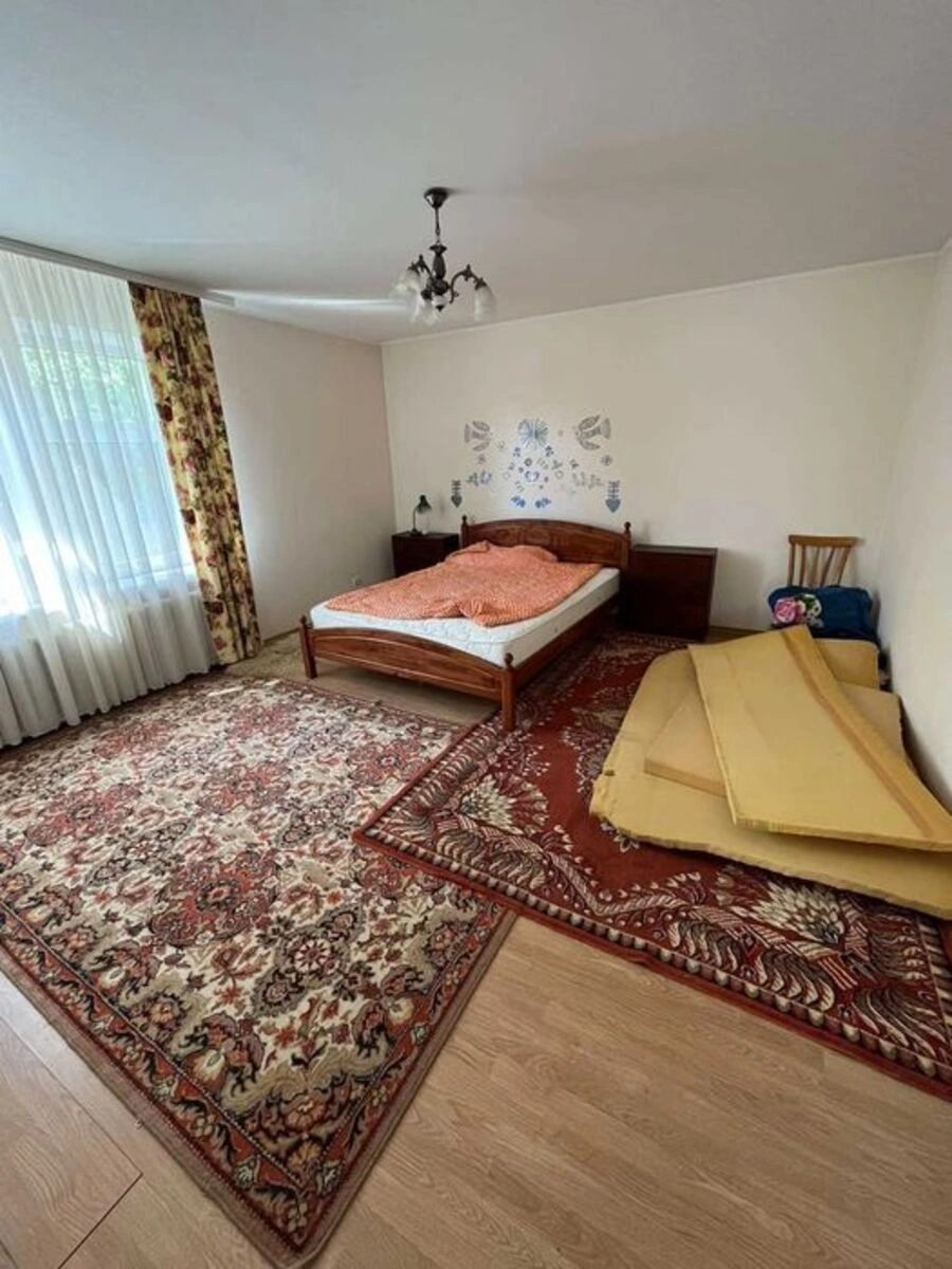 Продаж будинку 280 m², 2 поверхи. Фортечний (кіровський), Кропивницький. 