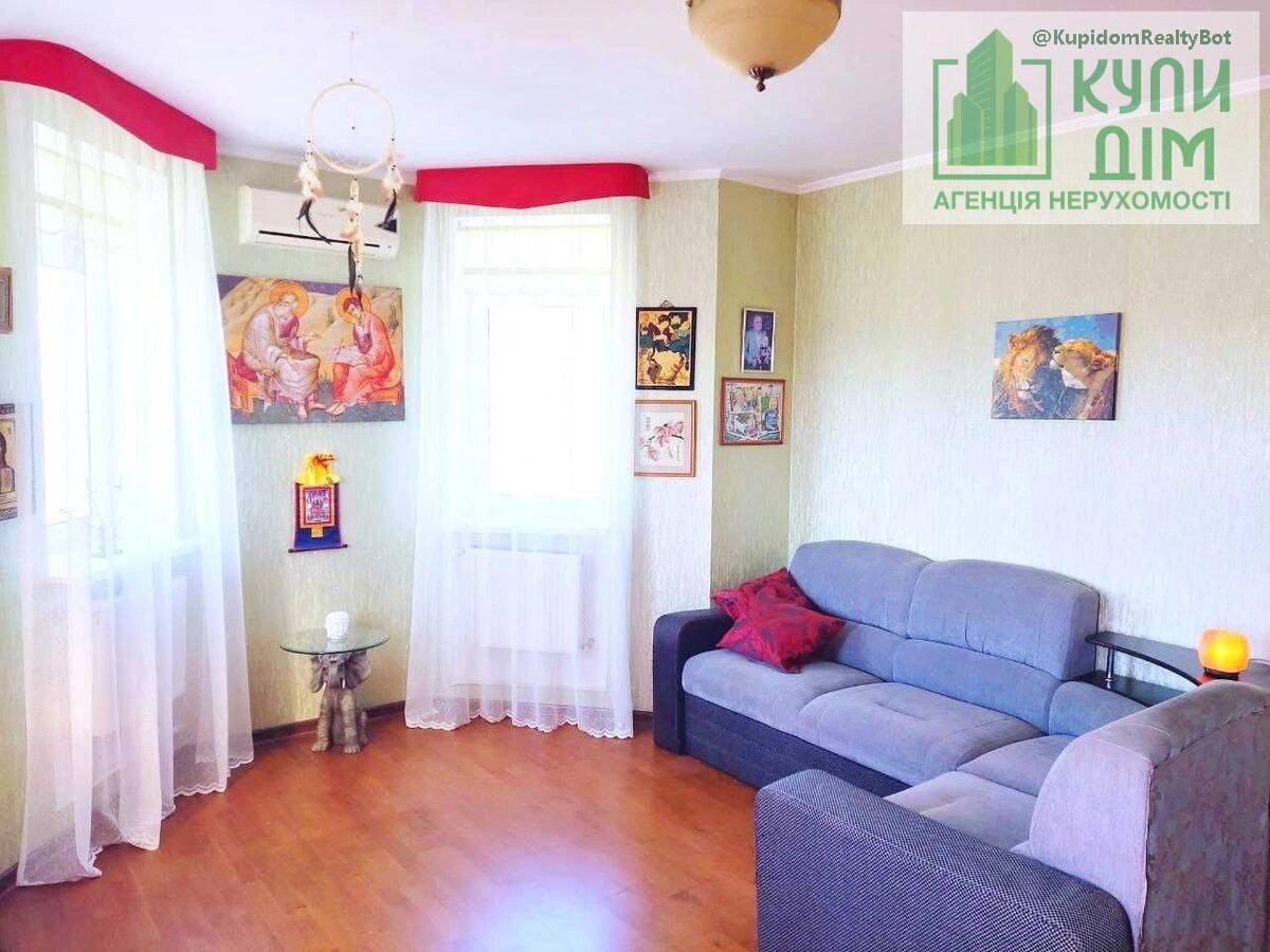 Продаж будинку 216 m², 2 поверхи. Фортечний (кіровський), Кропивницький. 