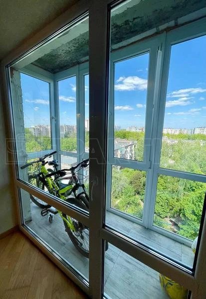 Apartments for sale. 2 rooms, 646 m². 1-oyi tankovoyi bryhady vul. Henerala Byelova 18, Chernihiv. 