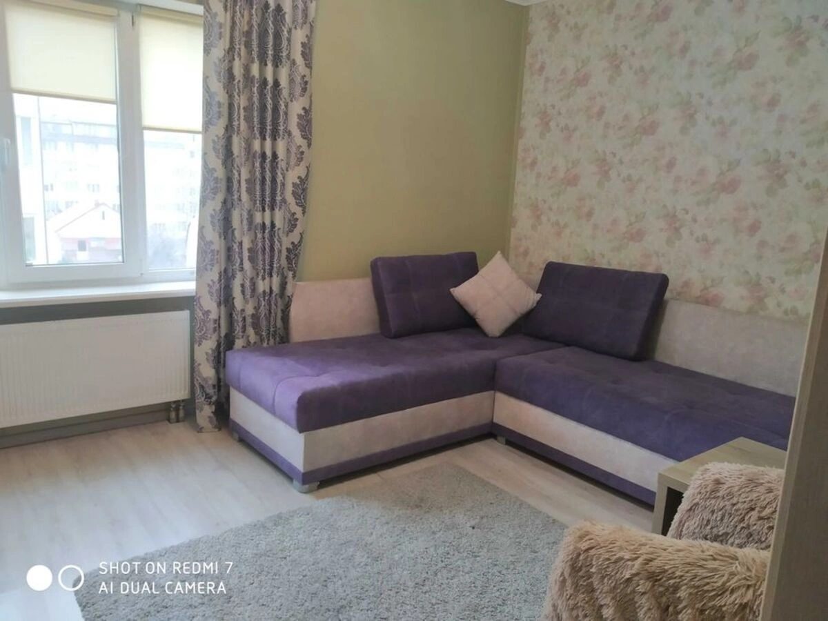 Apartments for sale. 2 rooms, 60 m², 4th floor/5 floors. 16, Pionerska , Vyshneve. 