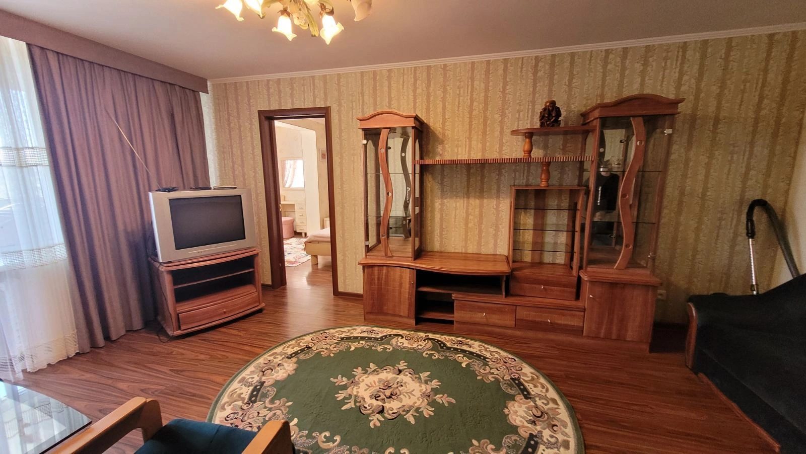 Apartments for sale. 3 rooms, 62 m², 9th floor/9 floors. 26, Hlushko Akademyka pr., Odesa. 