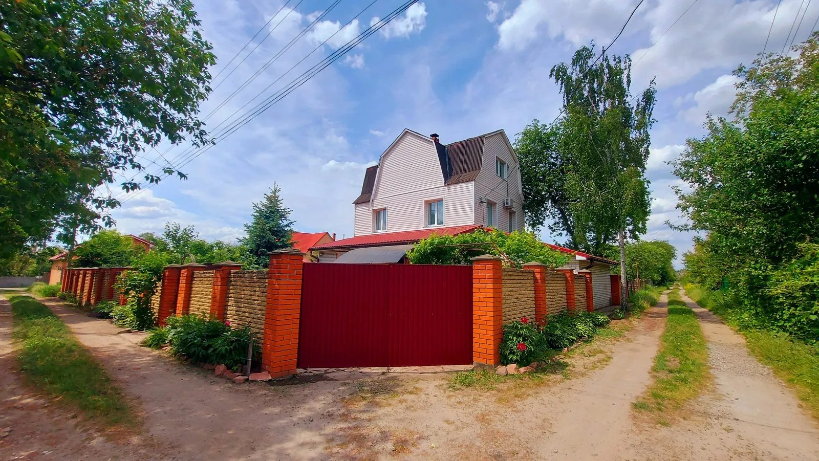 Продаж будинку 150 m², 3 поверхи. 320, 8-а Садова , Червоная Мотовиловка. 