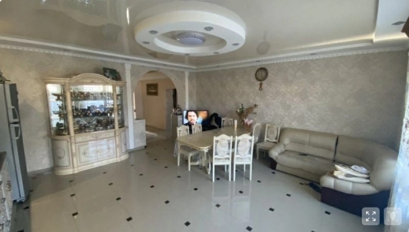 Продажа дома. 3 rooms, 120 m², 1 floor. Майская, Днепр. 
