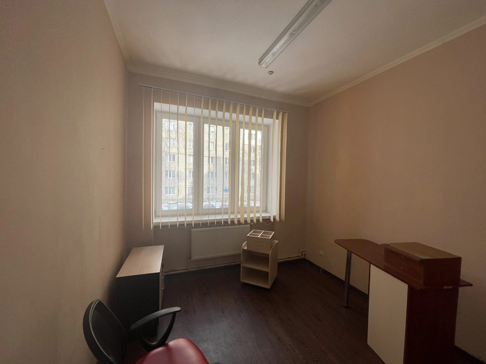 Продам нерухомість під комерцію 7953 m², 1 пов./4 поверхи. 7, Курбаса Л. вул., Тернопіль. 